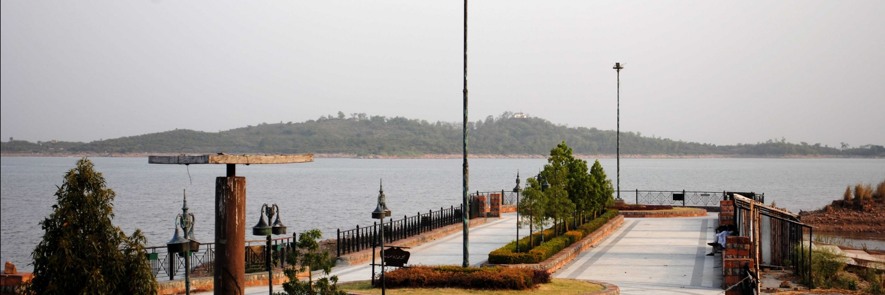 Hồ Rawal (Rawal Lake)