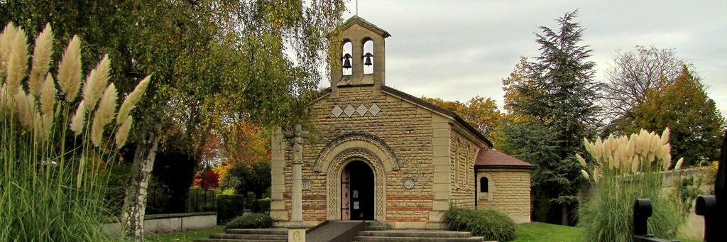 Nhà nguyện Đức Mẹ Hòa bình (The chapel of Our Lady Queen of Peace)