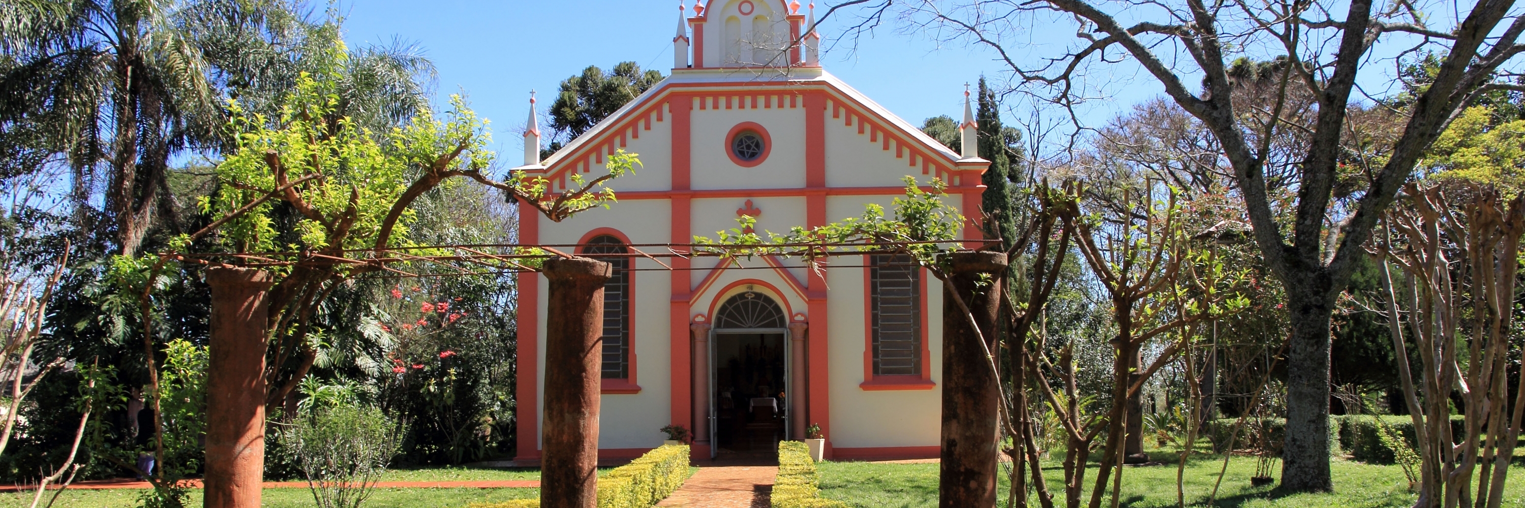 Thánh địa Caaró (Santuário do Caaró)