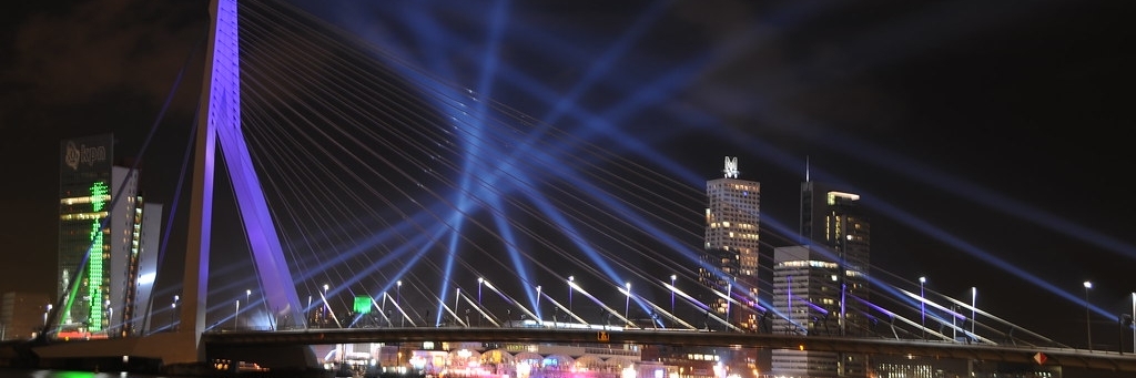 Cầu Erasmusbrug (Erasmusbrug)