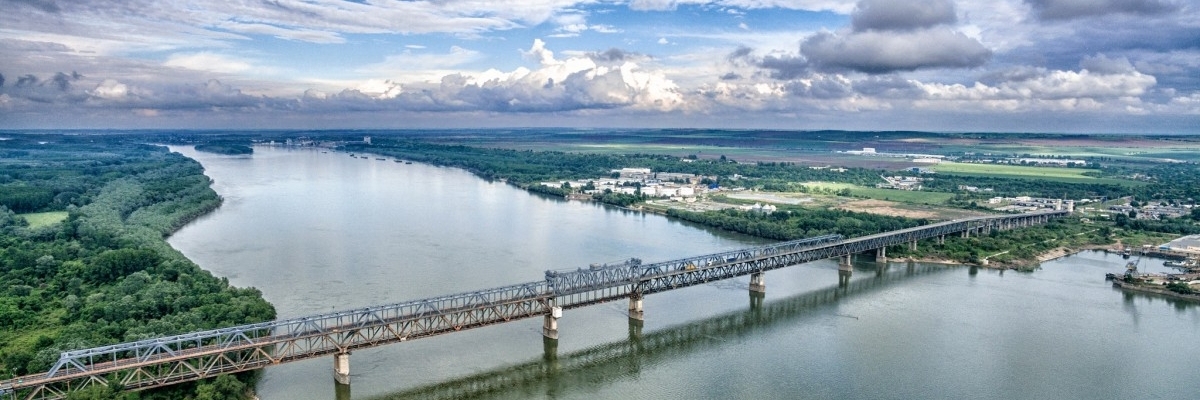 Cầu Danube (Danube Bridge)