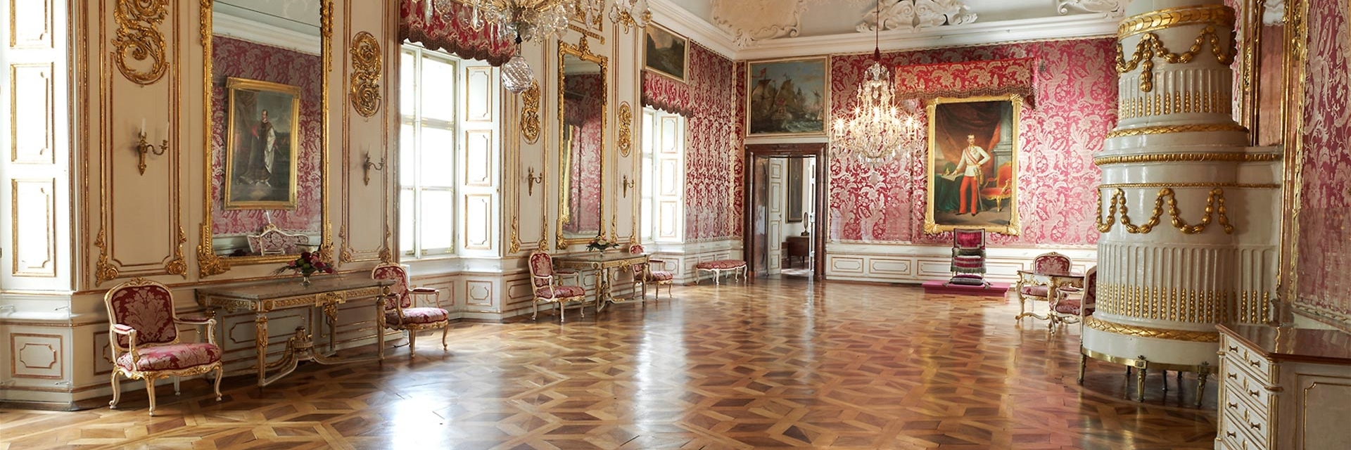 Cung điện giám mục Salzburg (Salzburg Residence)
