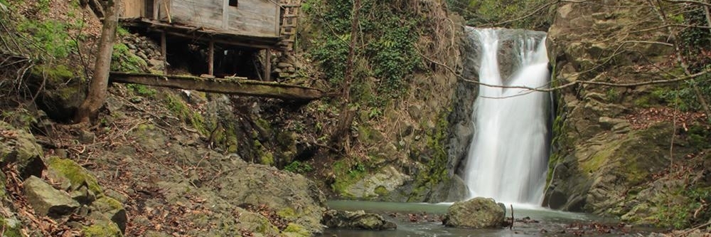 Thác Ayvacik YesilpInar (Ayvacik YesilpInar Waterfall)