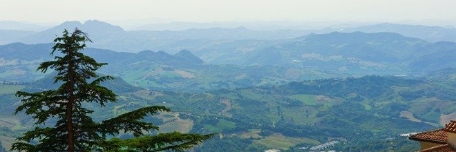 Núi Titano (Mount Titano)