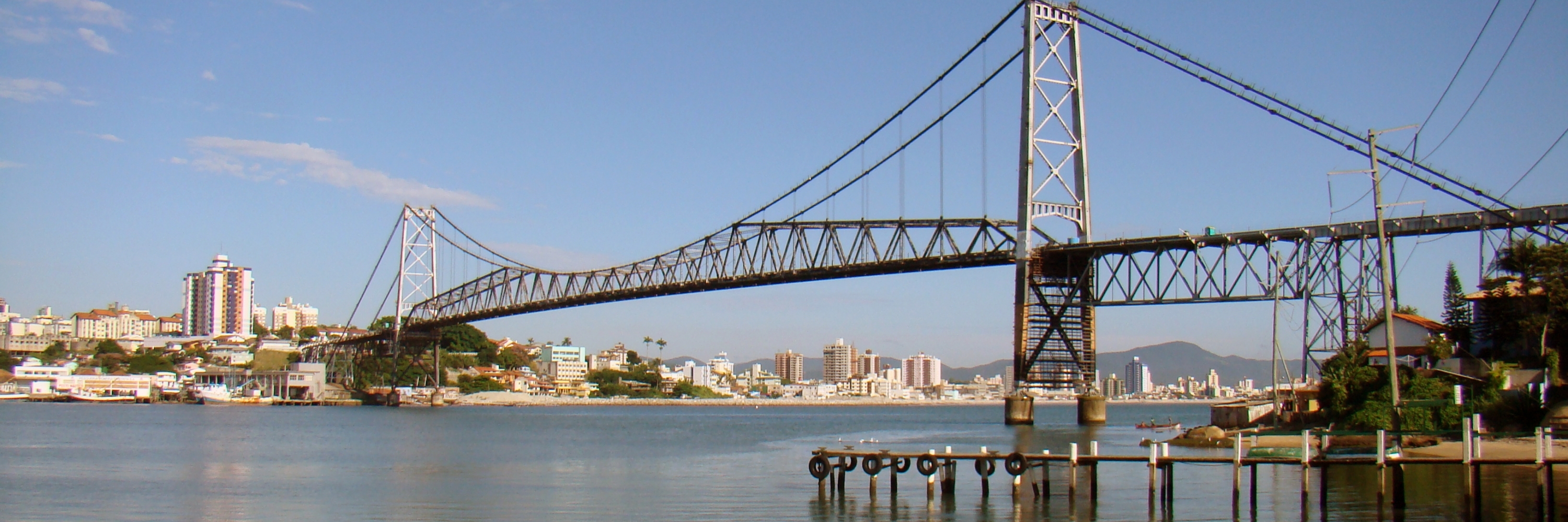 Cây cầu Hercílio Luz (Ponte Hercílio Luz)