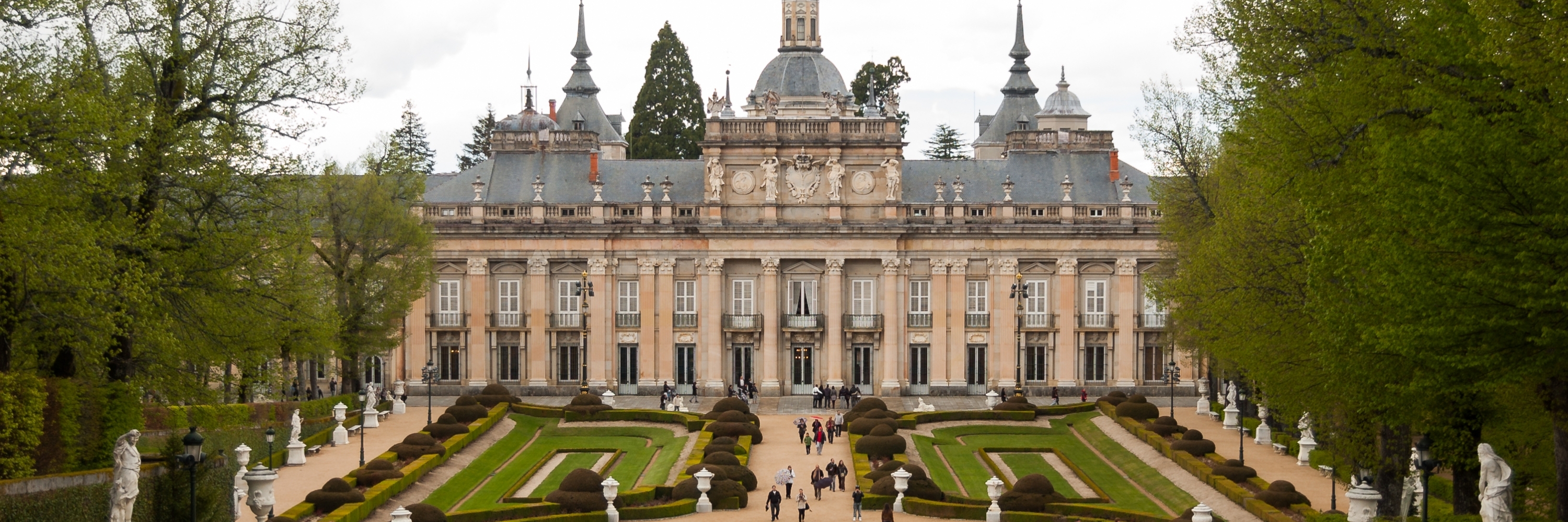 Cung điện Hoàng gia La Granja de San Ildefonso (Palacio Real de La Granja de San Ildefonso)