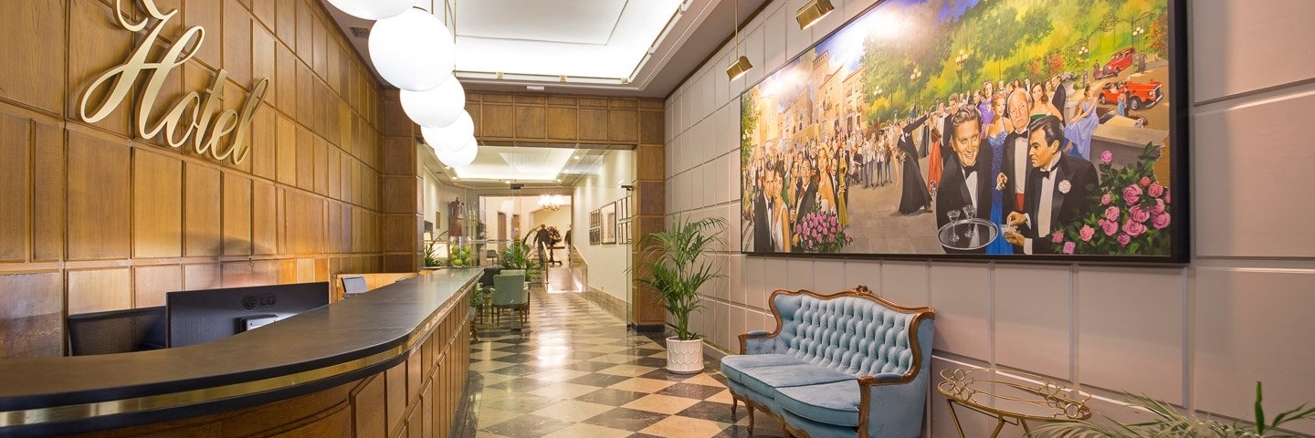 Khách sạn Hoàng gia Segovia (Hotel Real Segovia)