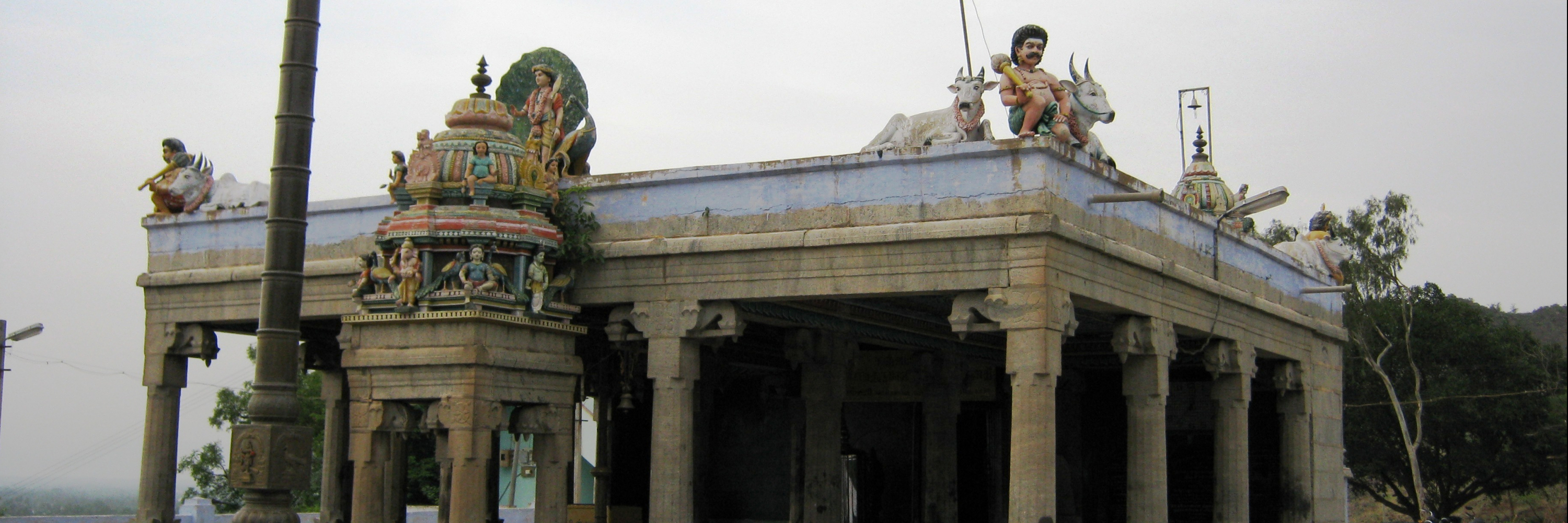 Đền Kanjamalai Balamurugan (Kanjamalai Balamurugan Temple)