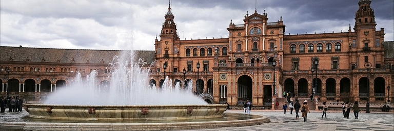 Công viên Maria Luisa (Maria Luisa Park)