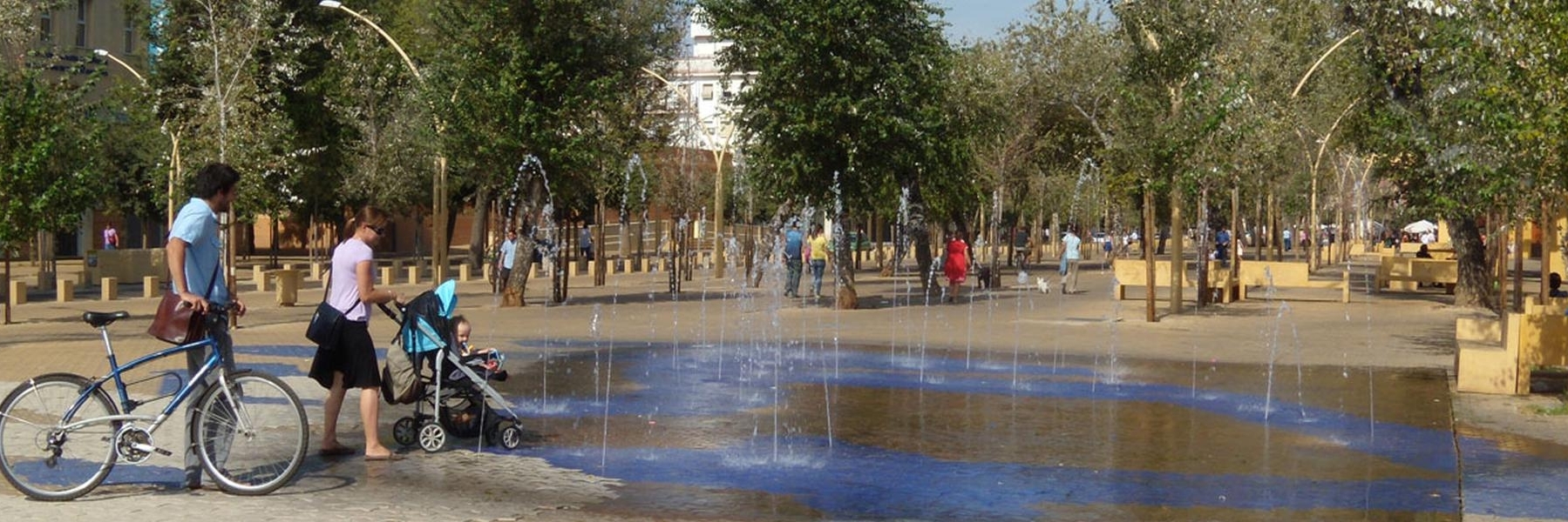 Quãng trường Alameda de Hércules (Alameda de Hércules)