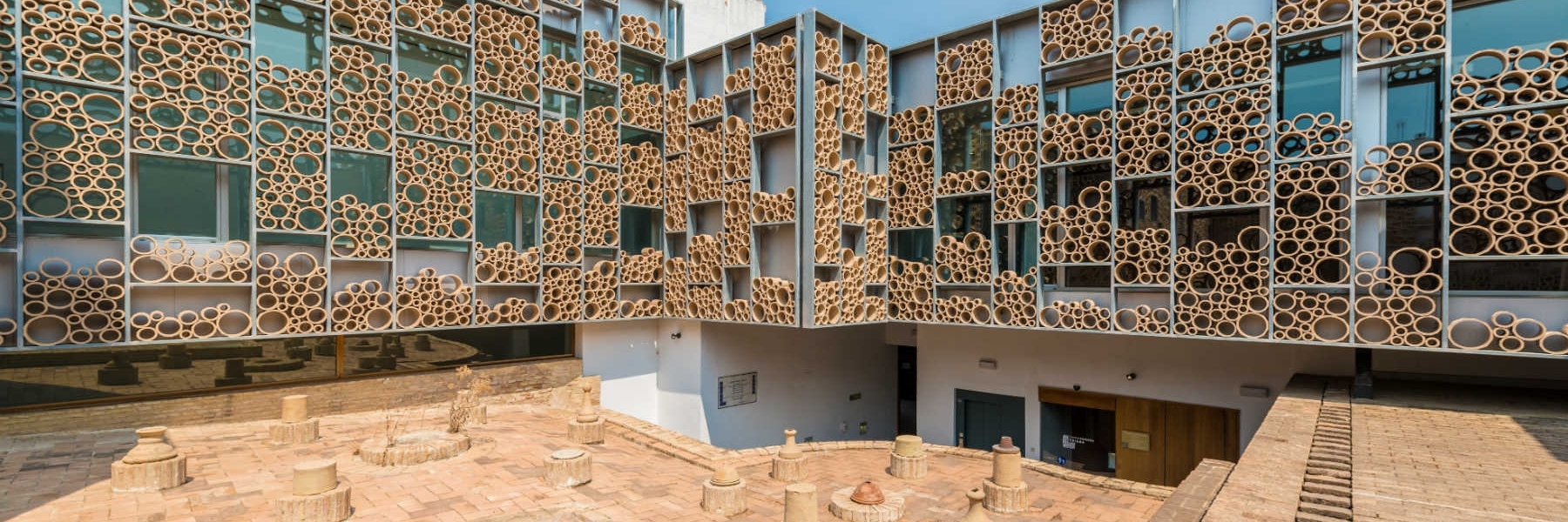 Trung tâm gốm sứ Triana (Centro Cerámica Triana)