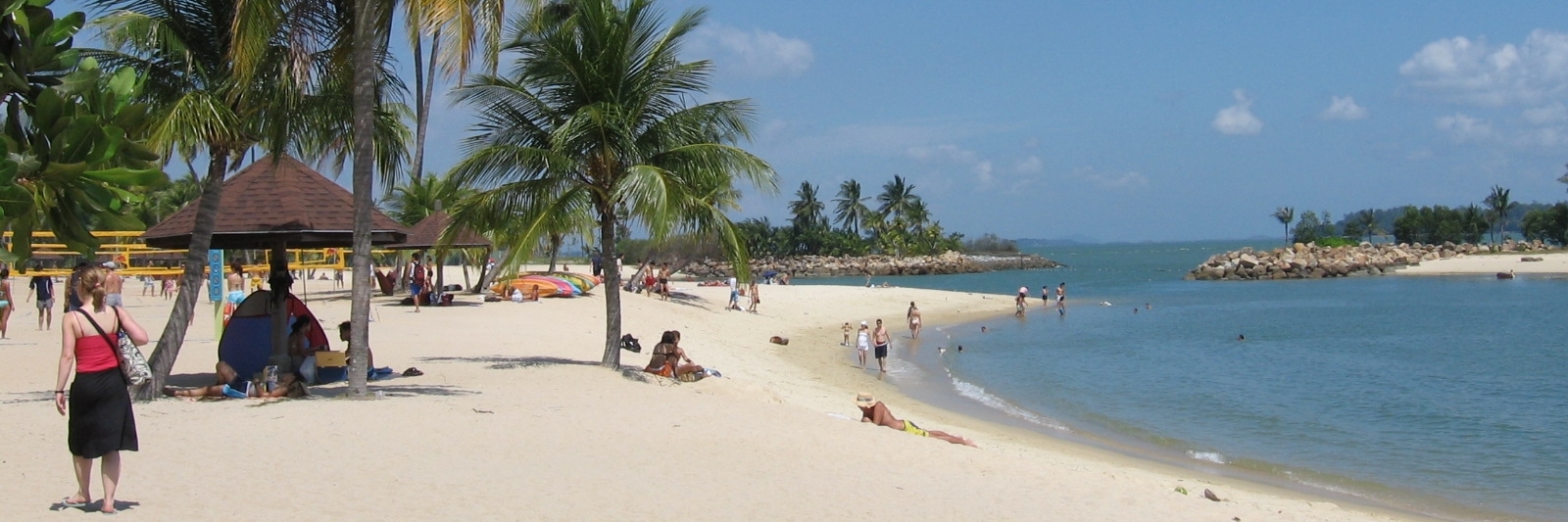 Bãi biển Tanjong (Tanjong Beach)