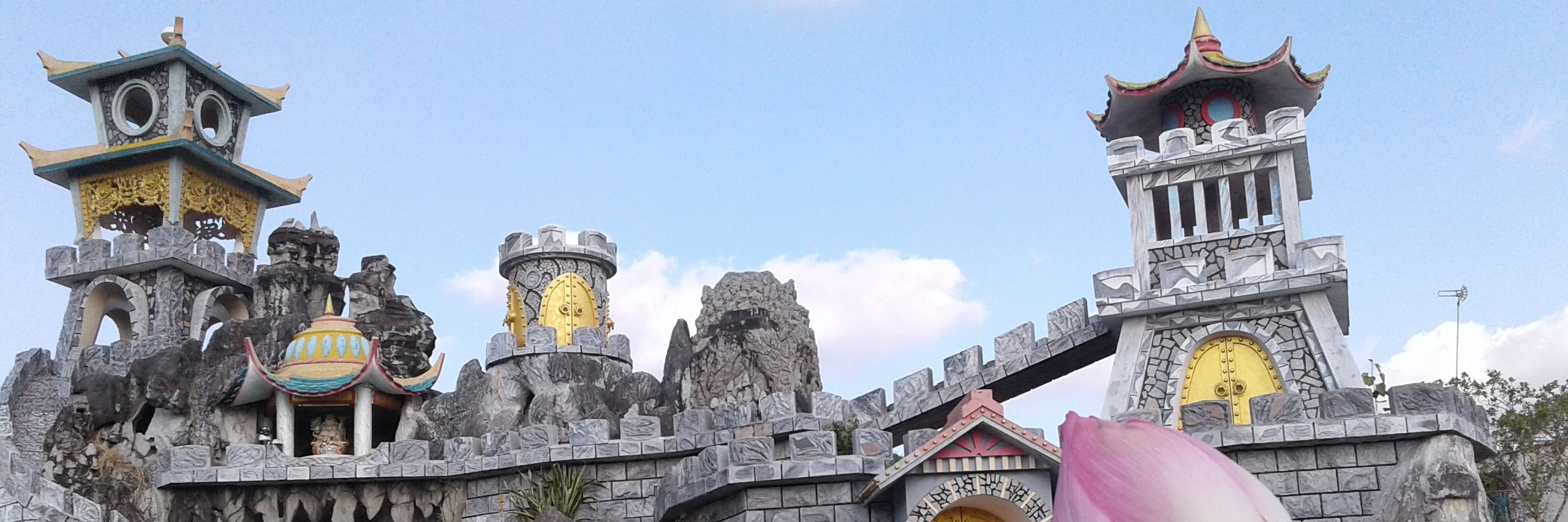 Chùa La Hán (La Han Pagoda)