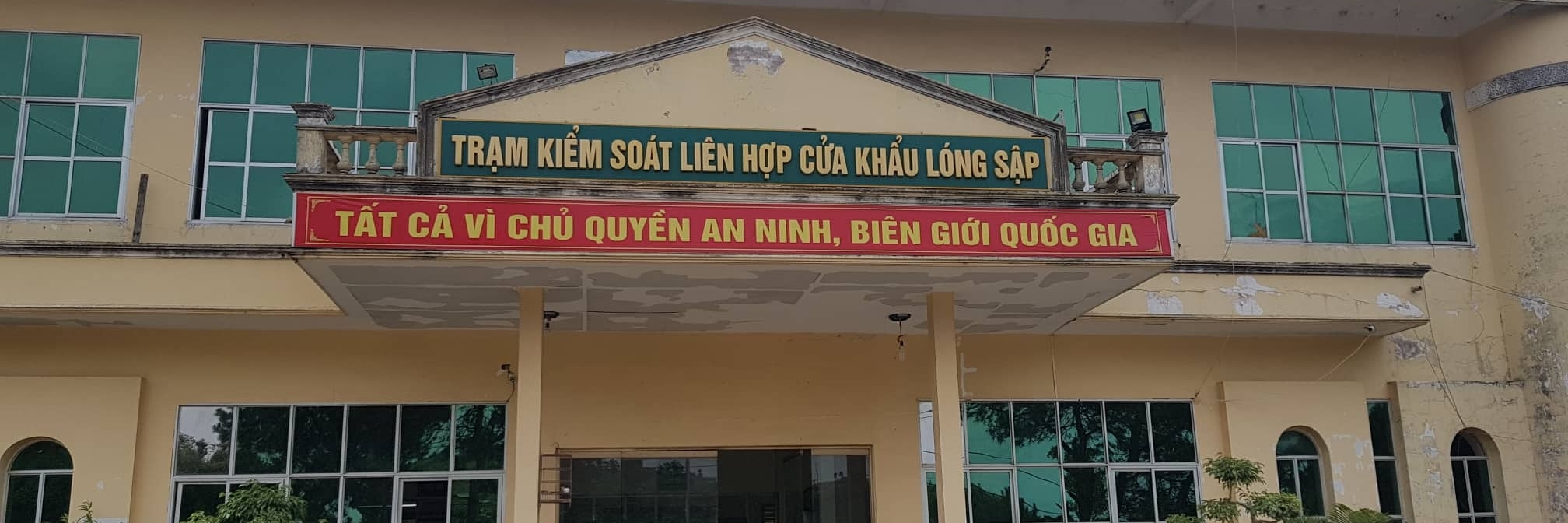 Cửa khẩu Lóng Sập - Mộc Châu