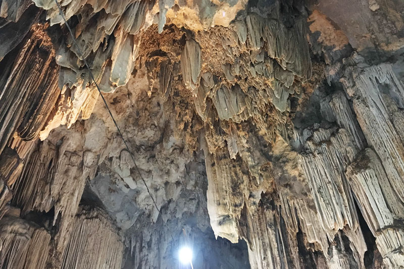 Ngũ động bản Ôn - Mộc Châu
