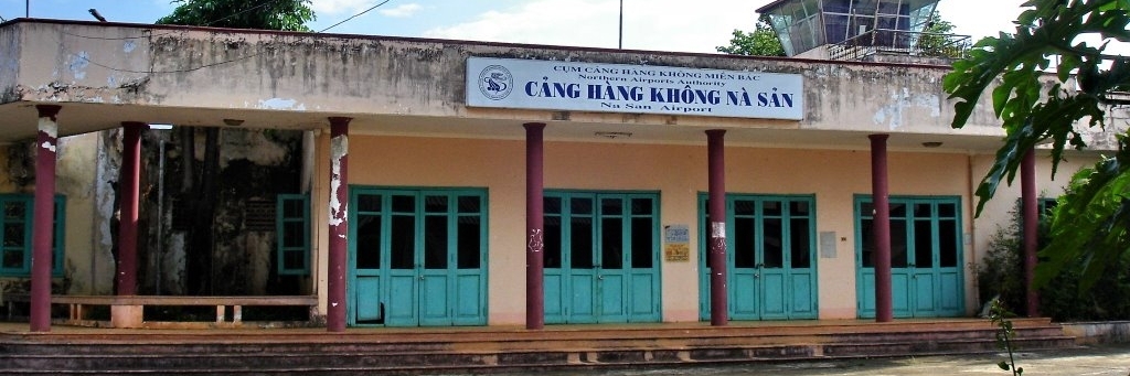Sân bay Nà Sản