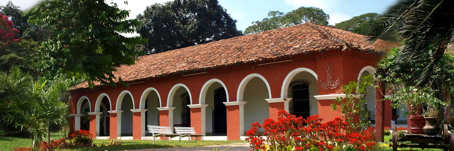 Đồn Điền Hacienda La Luz (Hacienda La Luz)