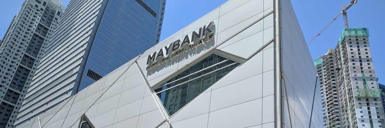 Nhà hát biểu diễn nghệ thuật Maybank (Maybank Performing Arts Theater)