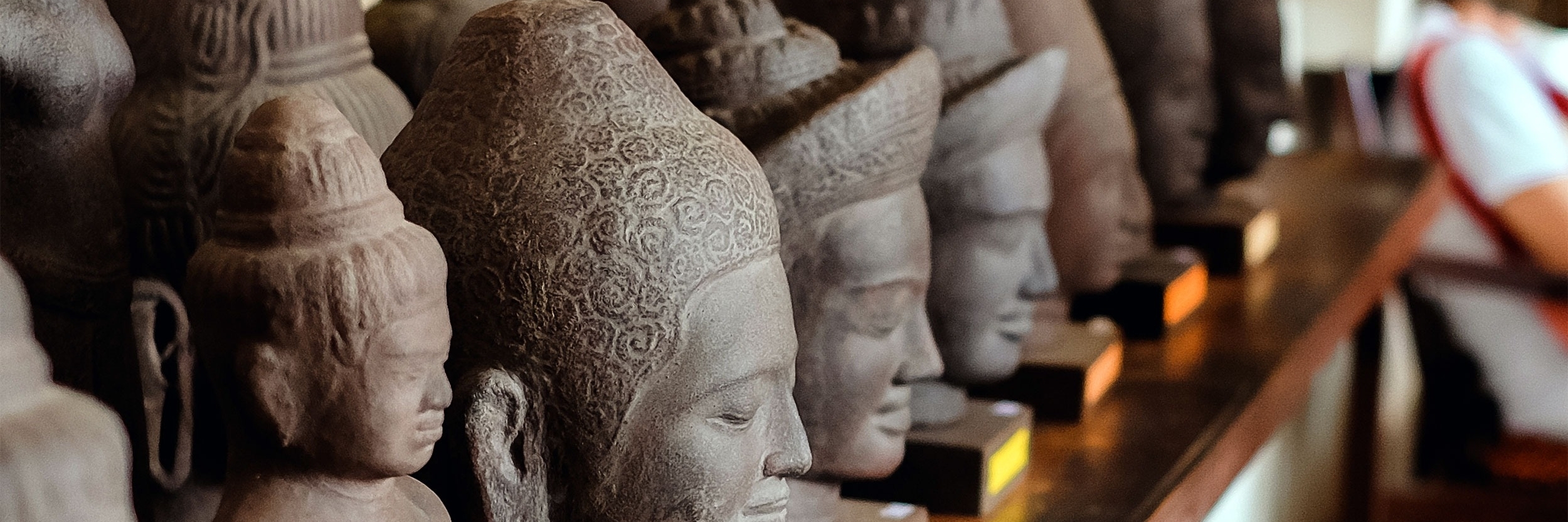 Angkor Borei Museum (Bảo tàng Angkor Borei)