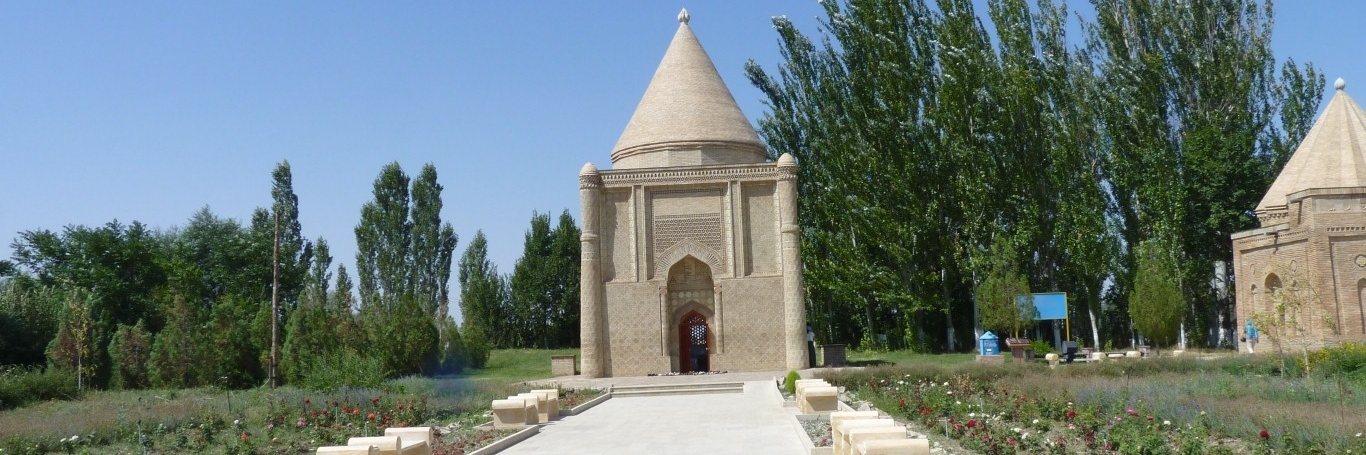 Lăng mộ Aysha- Bibi và Babazha- Katun (Aysha- Bibi and Babazha- Katun Mausoleums)