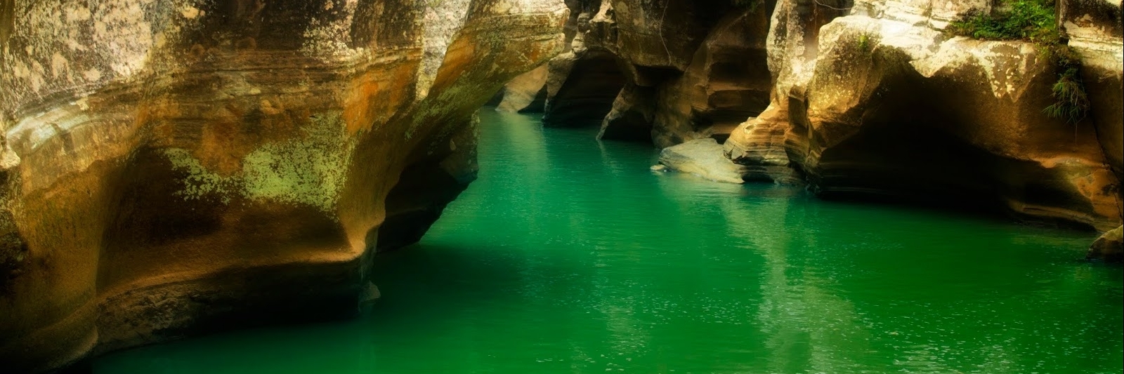 Hẻm núi Tonjong (Tonjong Canyon)