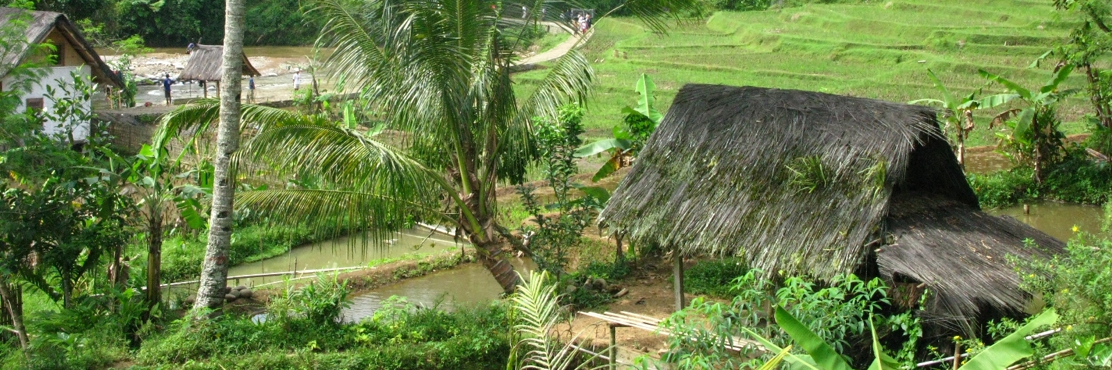 Làng Kampung Naga (Kampung Naga)
