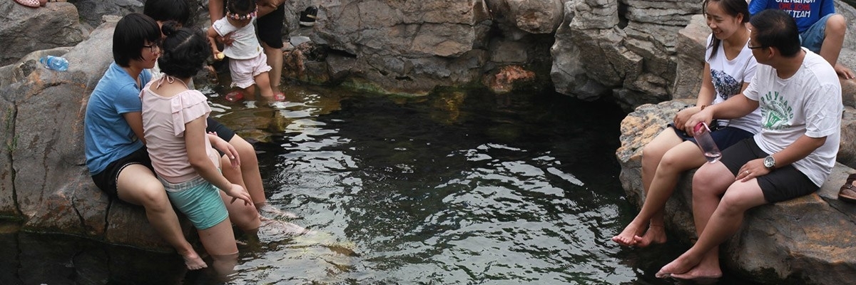 Suối Cửu Nữ (Jiunu Spring)