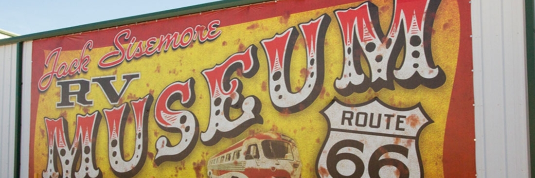 Bảo tàng xe du lịch RV Jack Sisemore (Jack Sisemore Traveland RV Museum)