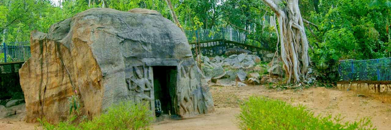 Hang đá Vizhinjam (Vizhinjam RockCut Cave)