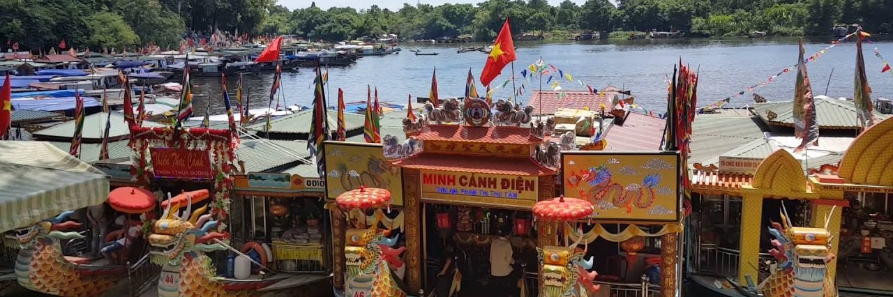 Điện Hòn Chén