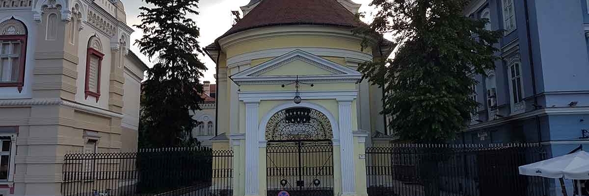 Nhà thờ chính thống Serbia(Serbian Orthodox Church)