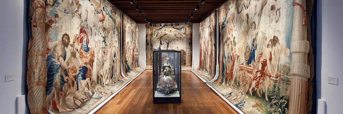 Bảo tàng thảm và dệt may của nhà thờ Toledo (Museo de Tapices y Textiles de la Catedral de Toledo)