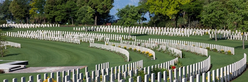 Nghĩa Trang Sangro ( Sangro River War Cemetery )