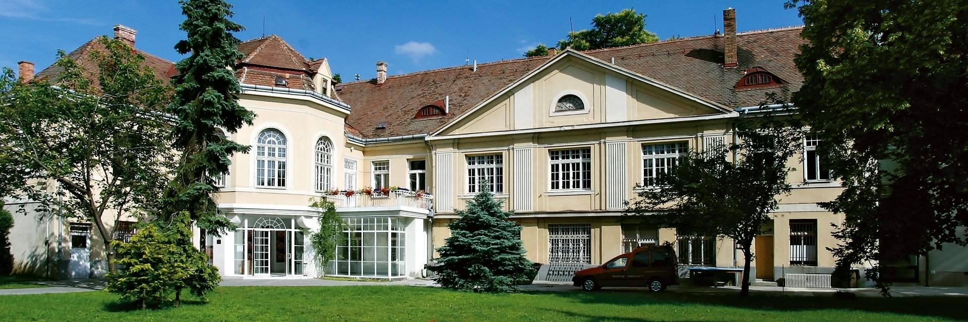 Phòng trưng bày Jan Koniarek ở Trnava (Jan Koniarek Gallery in Trnava)