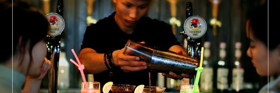 Beer House chain Bar