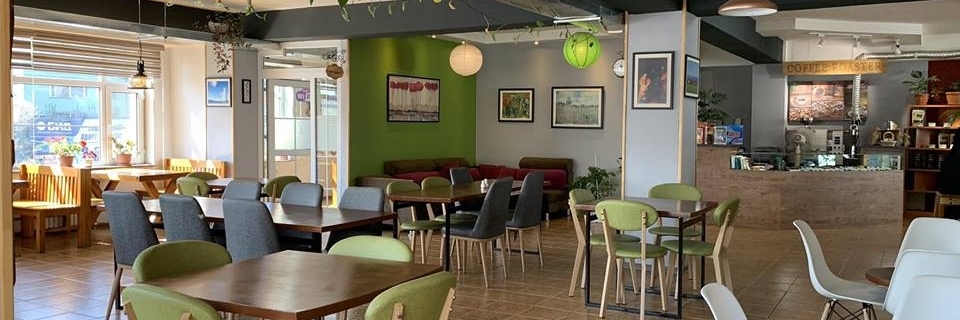 Cửa hàng Papa Cafe