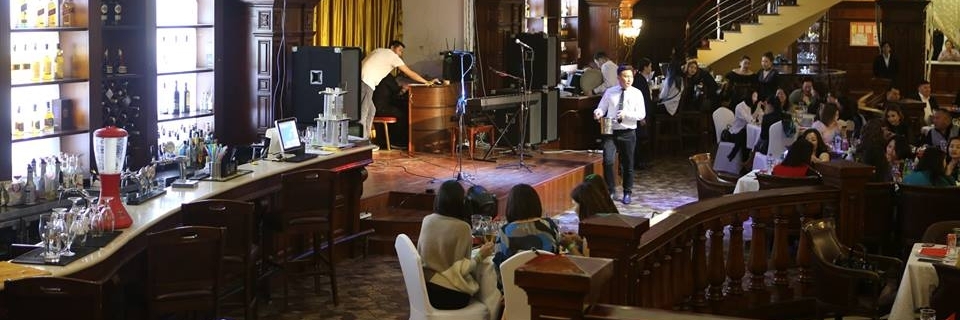 Nhà hàng Đại sứ quán (The Embassy Restaurant)