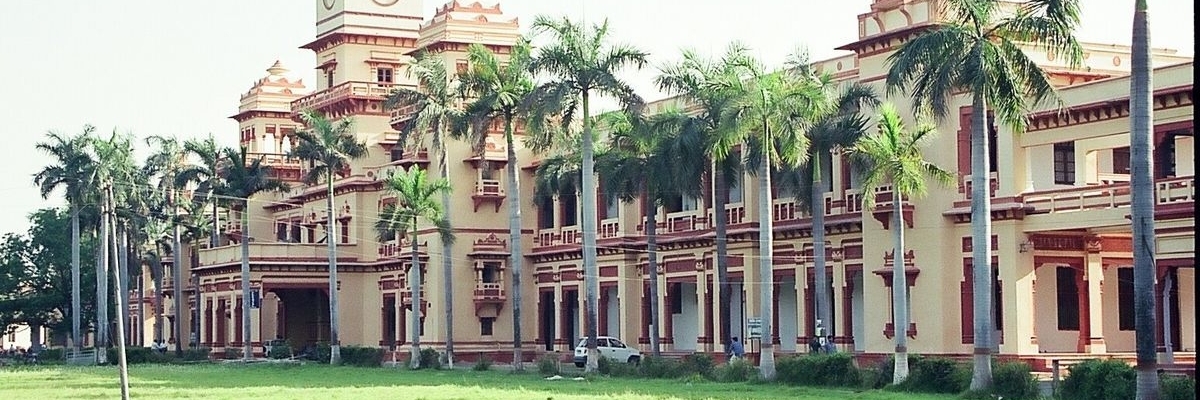 Đại Học Banaras Hindu (Banaras Hindu University) Varanasi, Ấn Độ