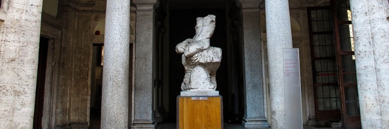 Bảo tàng Barracco- Museo di Scultura Antica Giovanni Barracco (Museum of ancient sculptures)