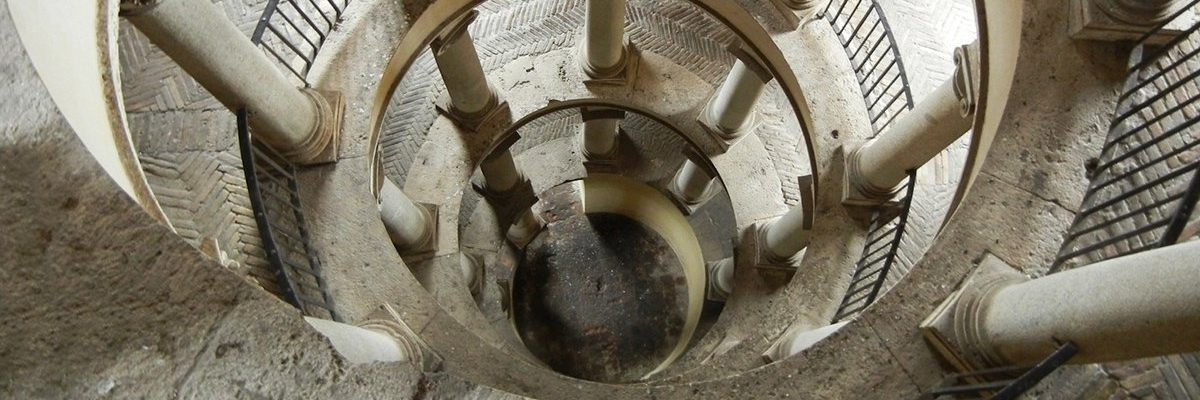 Cầu thang Bramante- Bramante Staircase