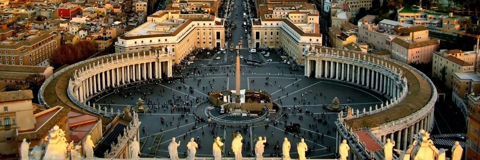Quảng trường Piazza San Pietro (Piazza San Pietro)