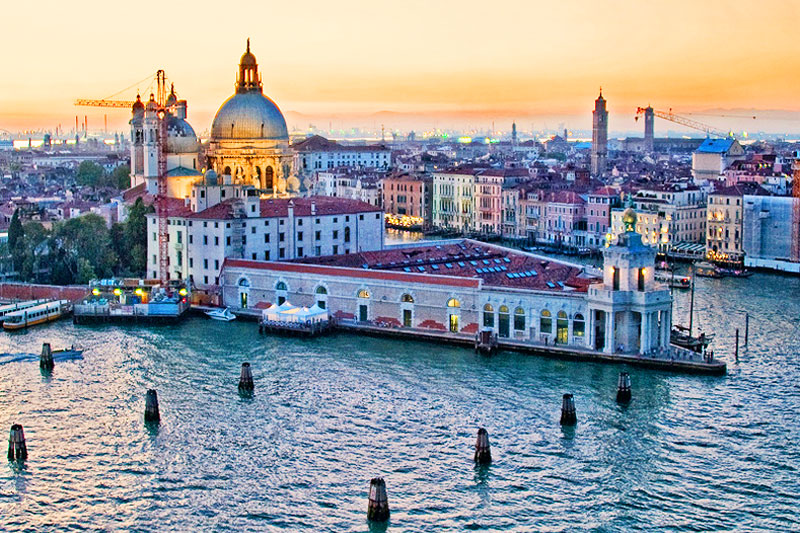 Bảo tàng Nghệ thuật đương đại Punta della Dogana (Punta della Donaga)