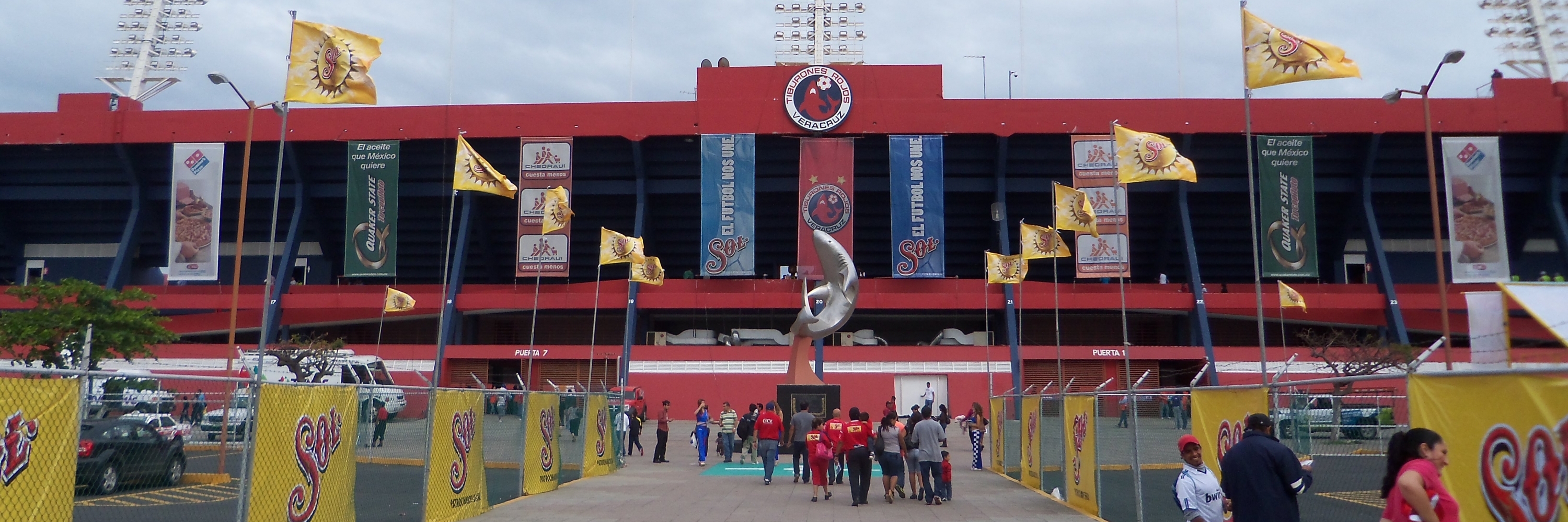Sân vận động Luis Fuente (Estadio Luis Pirata Fuente)