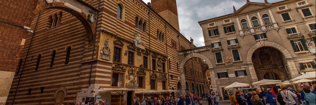 Quảng trường Signoria (Piazza dei Signori)