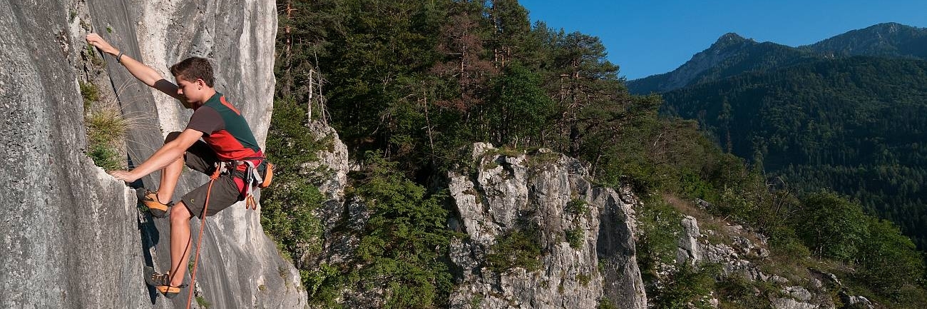 Vách đá Kanzianiberg (Kanzianiberg rock)