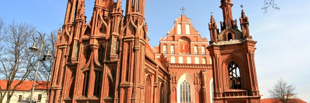 Nhà thờ Thánh Phanxicô và Thánh Bernard ( Bernardine Church )