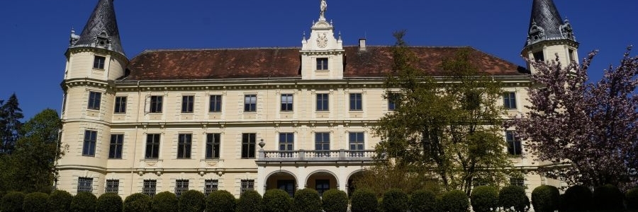 Lâu đài Bildungshaus Puchberg (Bildungshaus Schloss Puchberg)