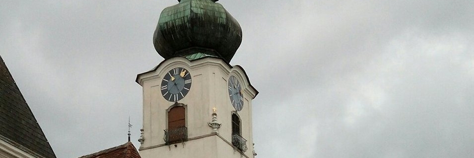 Nhà thờ Giáo xứ (Stadtpfarrkirche Church)