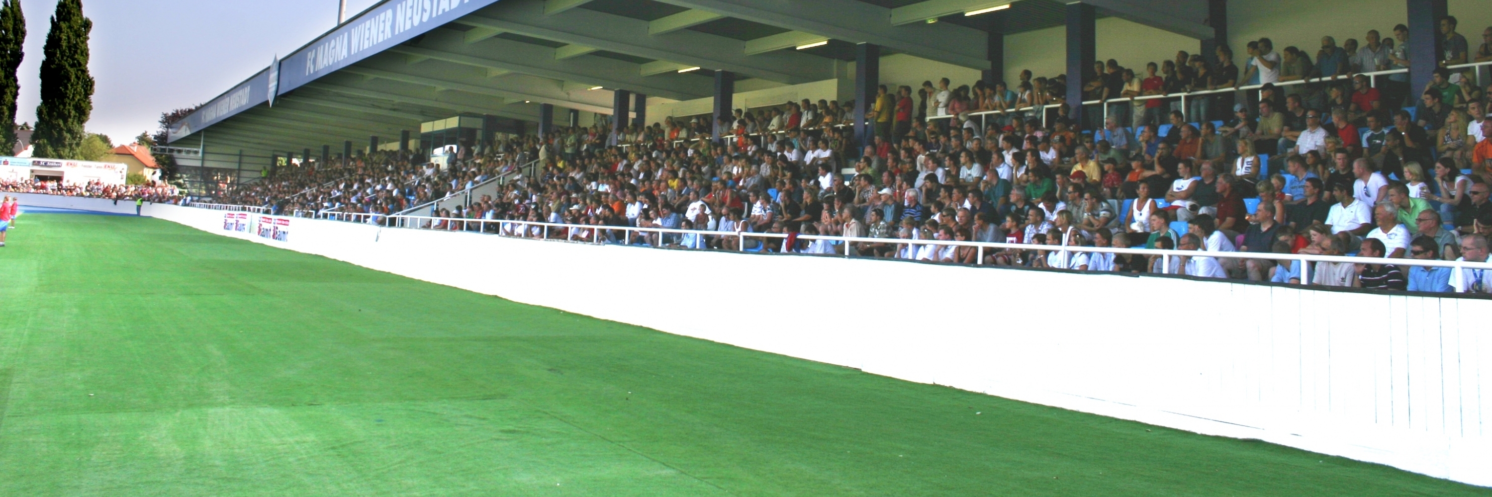 Sân vận động Wiener Neustadt (Wiener Neustadt Stadium)