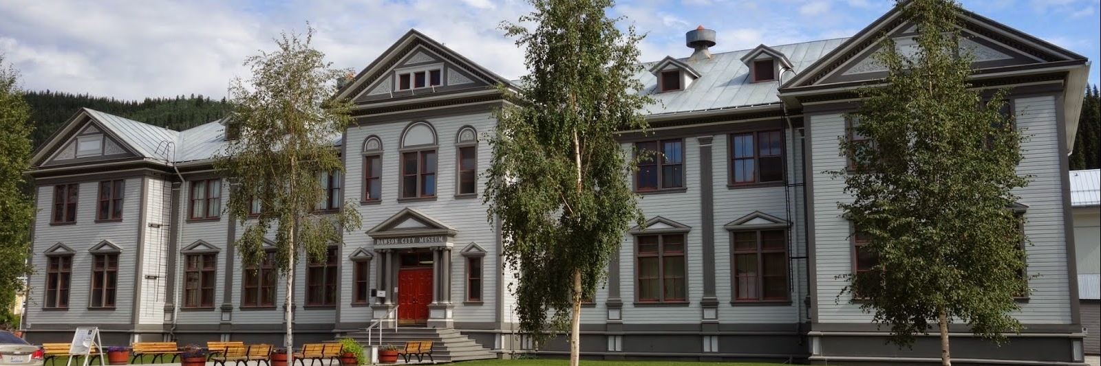 Bảo tàng Dawson City (Dawson City Museum)